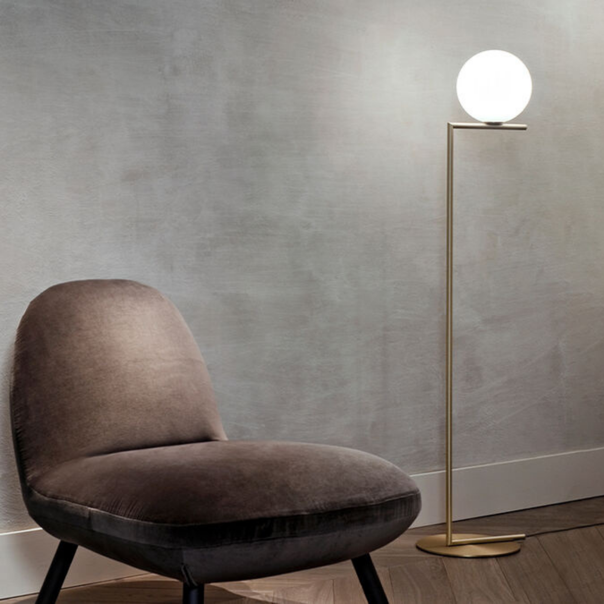 IC Lights Floor Floor Lamp by FLos